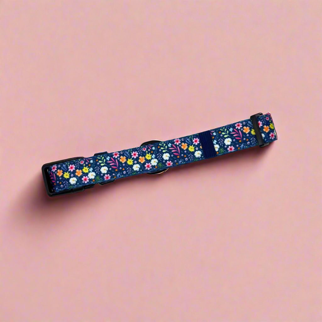 Summer Meadow Collar, Deep Blue